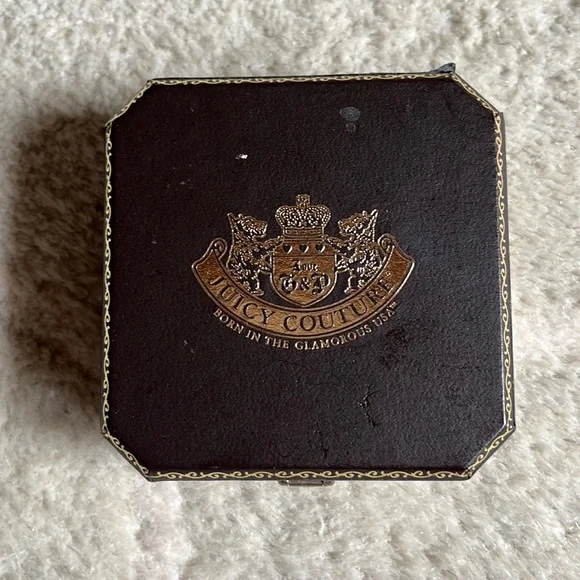 Juicy Couture Watermelon Necklace - Picture 11 of 13